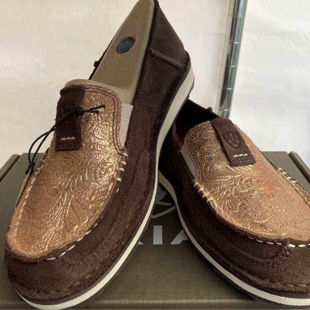 NEW Ariat Cruisers In Metallic